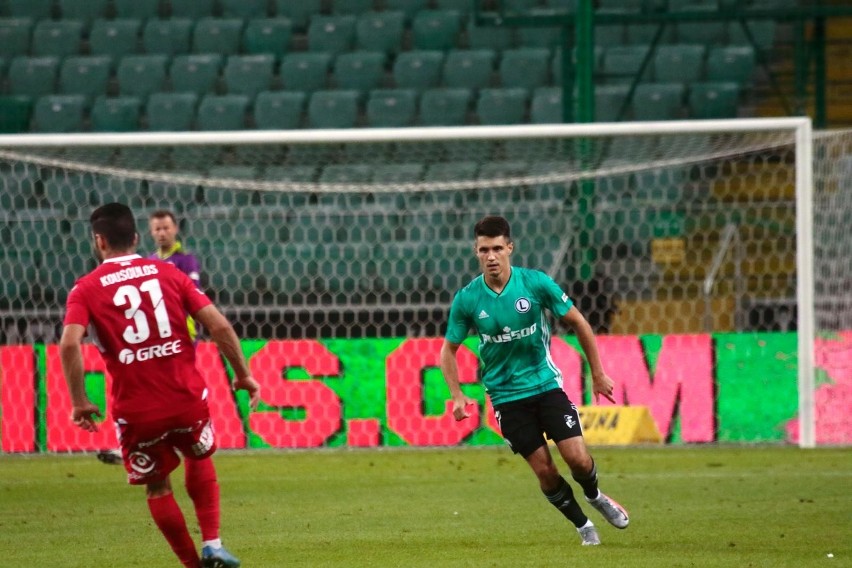 1. Bartosz Kapustka (mecz Cracovia - Legia) - 34,77 km/h...