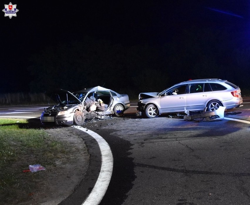 Nocny wypadek w Radzyniu Podlaskim. 7 osób trafiło do szpitala, jedna w stanie ciężkim