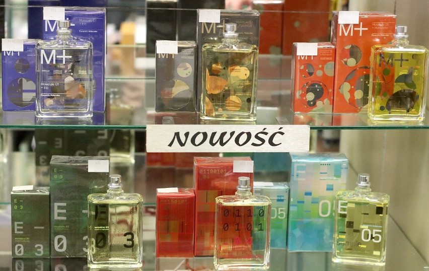 Perfumy molekularne, czyli zapach, który zmienia się w zależności od nastroju i pory dnia. Zobacz, jak to działa
