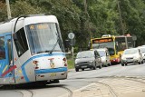 Kierowcy autobusów wciąż narzekają na ITS. "Niczego się nie uczy"