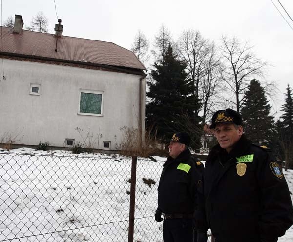 Wacław Bieleń i Andrzej Czarnota ze Straży Miejskiej przeprowadzali w piątek kontrole na rzeszowskich osiedlach.