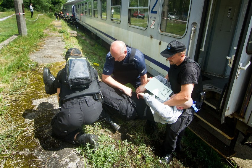 Antyterroryści odbili pociąg z rąk szaleńca