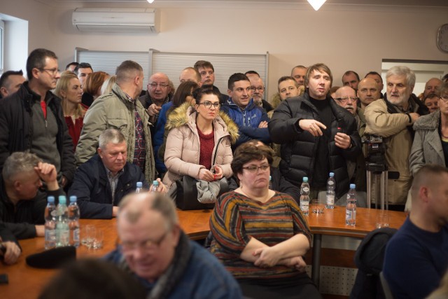 Spotkanie z mieszkańcami Włynkówka i okolic ws. budowy mączkarni rybnej.