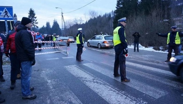 Dojazd na Puchar Świata w skokach narciarskich, gdzie parkingi i jak dojechać autobusem?