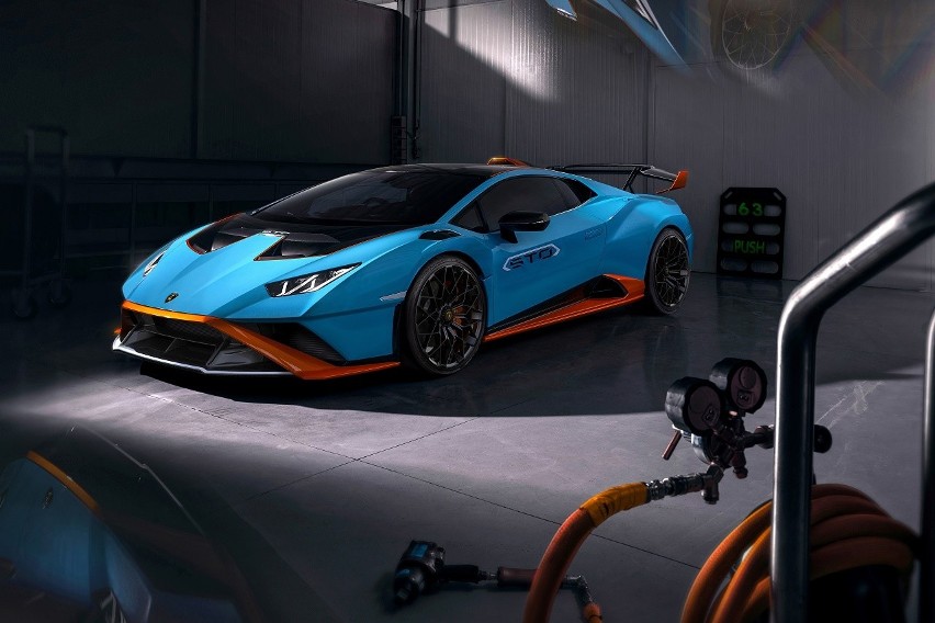 Lamborghini Huracán STO z oponami Bridgestone Potenza. Samochód pojawi się na rynku w 2021 roku
