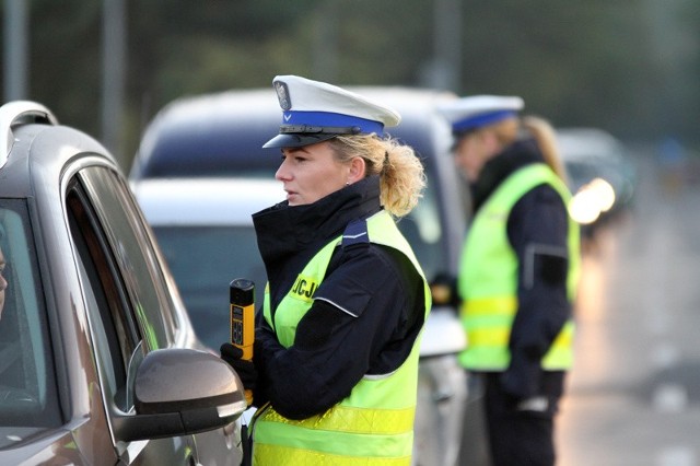 W poniedziałek, 27 października policja prowadziła akcję "Trzeźwy kierowca" na ul. poznańskiej w Zielonej Górze.