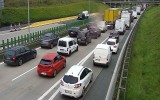 Korki na autostradzie A4. Kierowcy stoją przed granicą z Niemcami w 10-kilometrowych zatorach. Jak je ominąć?