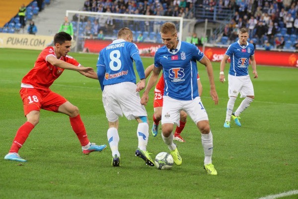 Widzew podejmuje dzisiaj Lecha Poznań. Obie drużyny interesują tylko 3 punkty