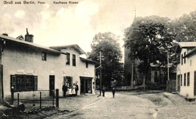 Barcino 1914 - sklep i koścół