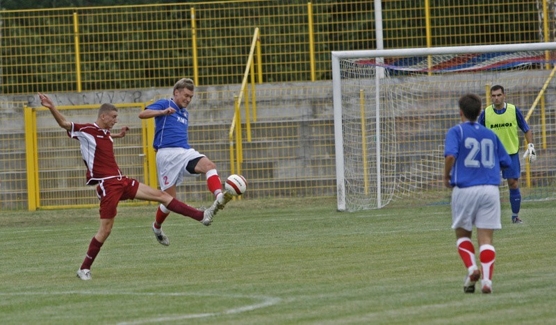 W meczu sparingowym rozegranym na stadionie przy ulicy...