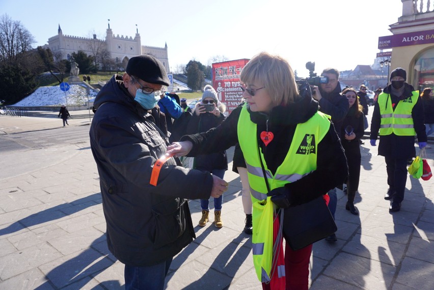 Lublin. Walentynkowa akcja mundurowych i pracowników WORD-u. Zoacz zdjęcia 