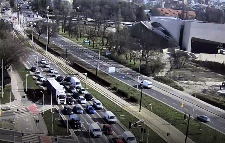 Kamery na żywo w Toruniu - widok na Czerwoną Drogę...