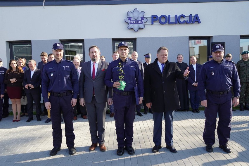 Gmina Supraśl. W Zaściankach otwarto nowy posterunek policji (zdjęcia)