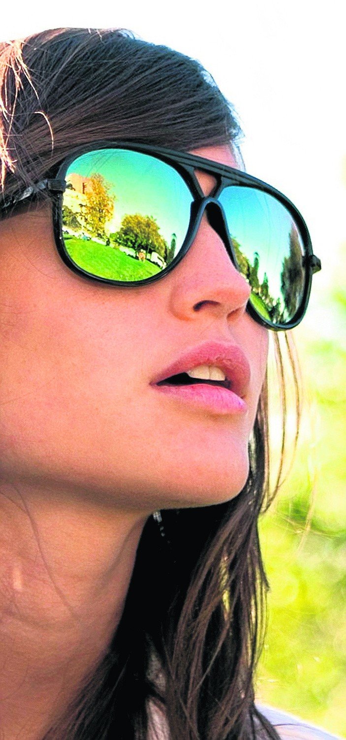 Okulary przeciwsłoneczne dla osób z wadą wzroku [PORADY OPTYKA] | Dziennik  Zachodni