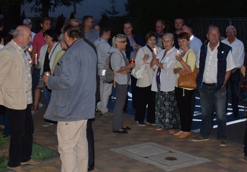 Ostrołęka dołączyła do protestu przeciw reformie sądów [ZDJĘCIA]