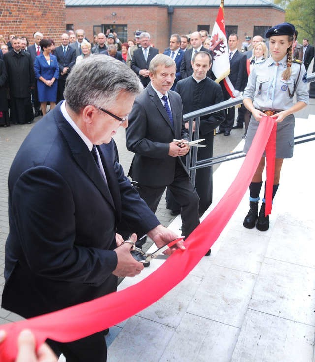 Gościem honorowym był Prezydent RP Bronisław Komorowski. Obchody odbyły się w CEM i pod pomnikiem Krzyżem upamiętniającym początek męki błogosławionego ks. Jerzego Popiełuszki.