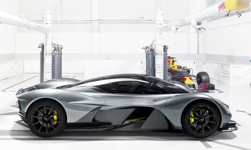 AM-RB 001...