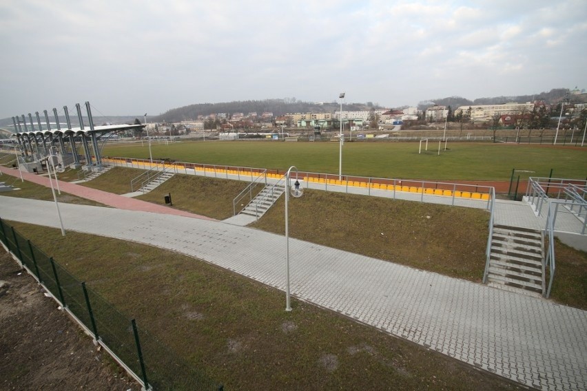Stadion w Pińczowie, gdzie swoje mecze rozgrywa miejscowa...