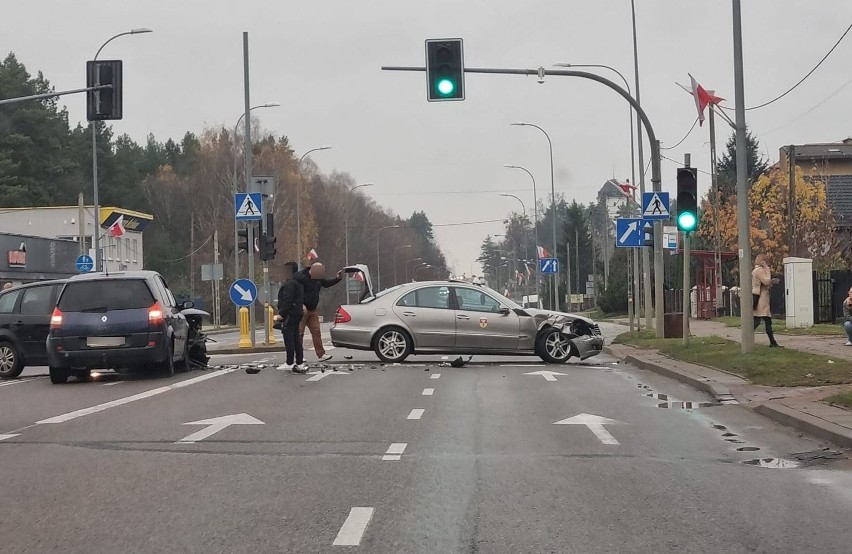 Białystok. Wypadek na Wysockiego. Zderzyły się taksówka i...