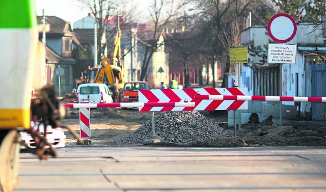 Już teraz trwa gruntowna przebudowa części ulicy Młodzianowskiej w okolicy torów kolejowych. Od 26 lutego Radpec będzie przekładał część swojej magistrali ciepłowniczej przebiegającej w tej ulicy.