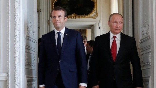 Emmanuel Macron stwierdził, że Putin popełnił ogromny błąd, używając żywności jako broni