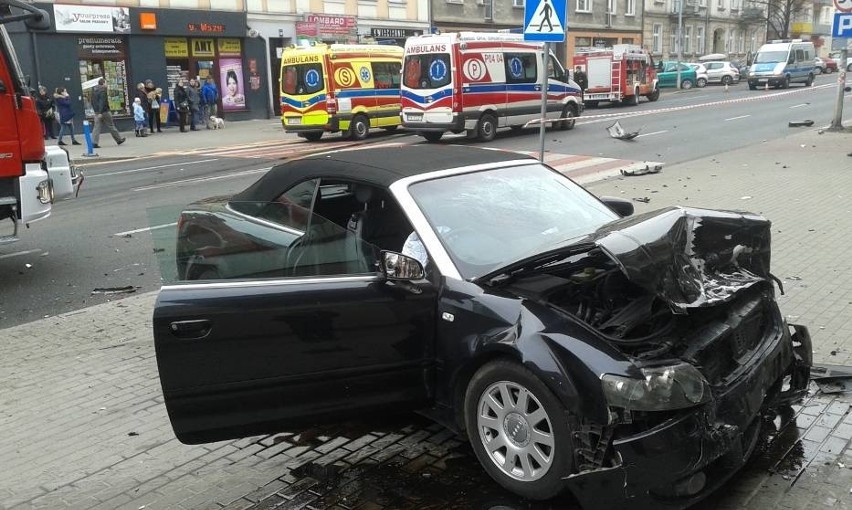Wypadek w Kaliszu. Dwie osoby zostały ranne
