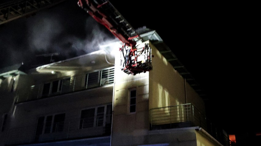 Pożar pensjonatu w Mielnie. Z budynku ewakuowano gości 