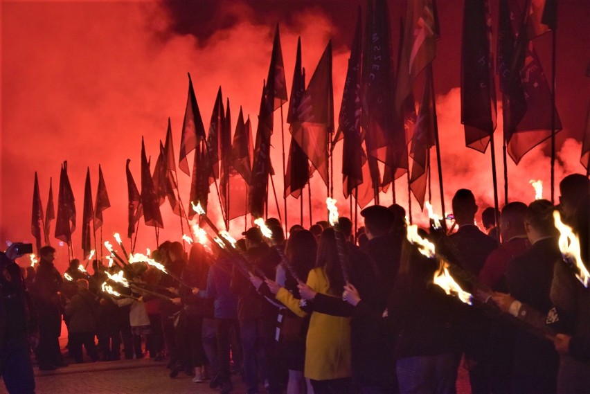 Pielgrzymka Środowiska Narodowego  od sześciu lat gromadzi...