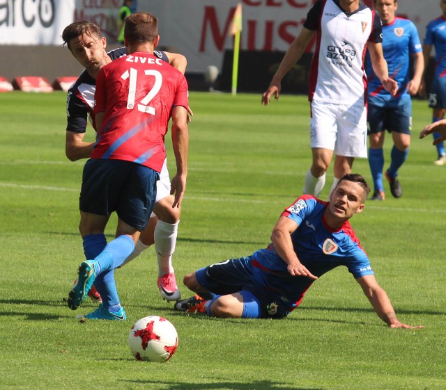 Piast Gliwice bezbramkowo zremisował z Pogonią Szczecin