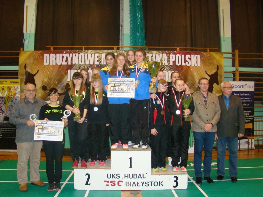 Badmintonistki Orlicza Suchedniów mistrzyniami Polski (zdjęcia)