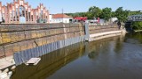 Rozpoczął się remont muru oporowego na lewym brzegu Warty w Poznaniu