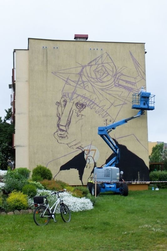 Dwóch niemieckich street-artowych artystów BASE23 i Tobias...