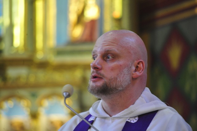 Tegoroczne rekolekcje wielkopostne w kościele Najświętszej Maryi Panny z Lourdes w Krakowie prowadzi o. Adam Szustak OP