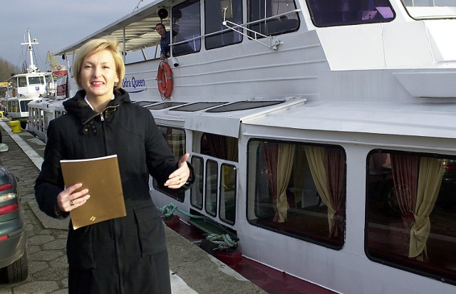 Joanna Kołowiecka zaprasza na Sylwestra na wodzie na stateczku "Odra Queen&#8221;. Zostało jeszcze kilka biletów w cenie 250 zł za osobę.