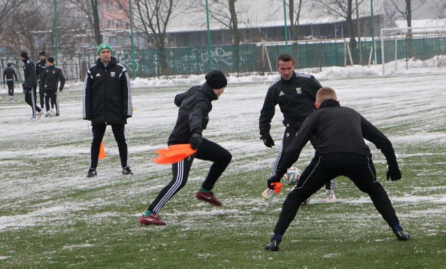 Piłkarze Olimpii, podobnie jak przed rokiem, przygotowania rozpoczynają w zimowej scenerii