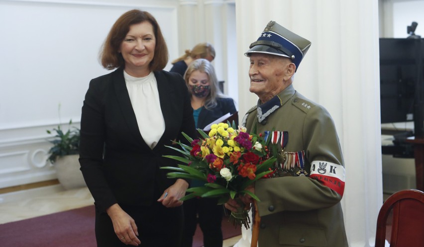 Odznaczenia państwowe Prezydenta RP dla zasłużonych na rzecz...