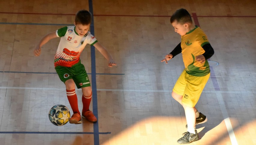 Turniej piłkarski w Lipsku zwyciężyli młodzi piłkarze Energii Kozienice. Zobacz zdjęcia 