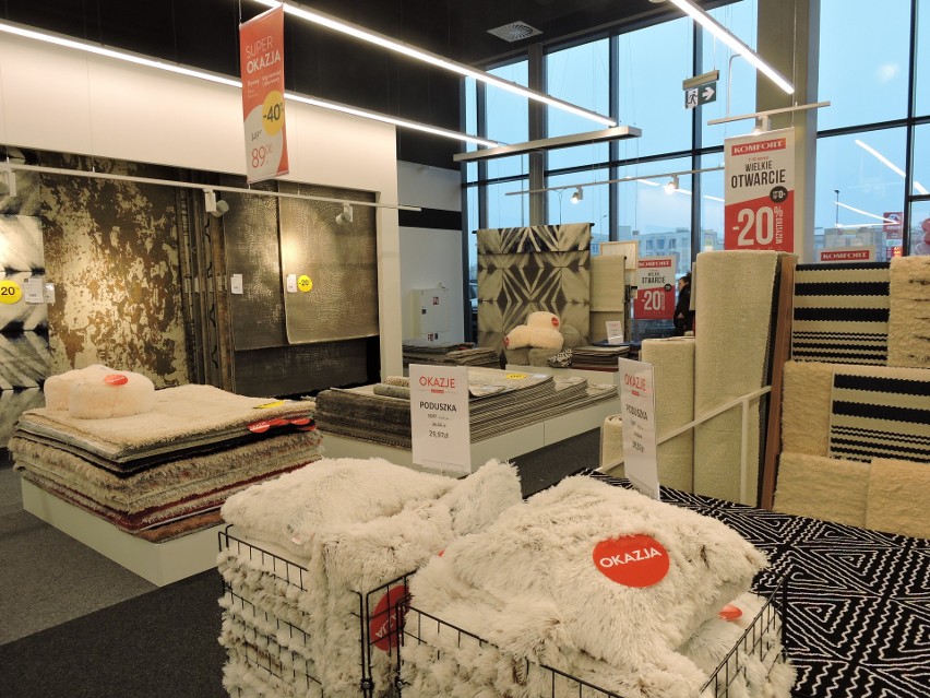 Otwarcie Bursztynowa Park w Ostrołęce: tak wyglądają sklepy Decathlon, Media Markt, Smyk, Jysk, Komfort i Komfort Łazienki [ZDJĘCIA+WIDEO]