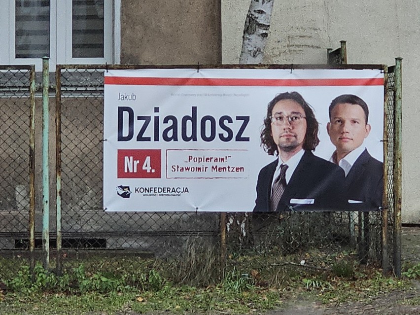 Toruń. Plakaty wyborcze wciąż wiszą w mieście. Naliczane są kary