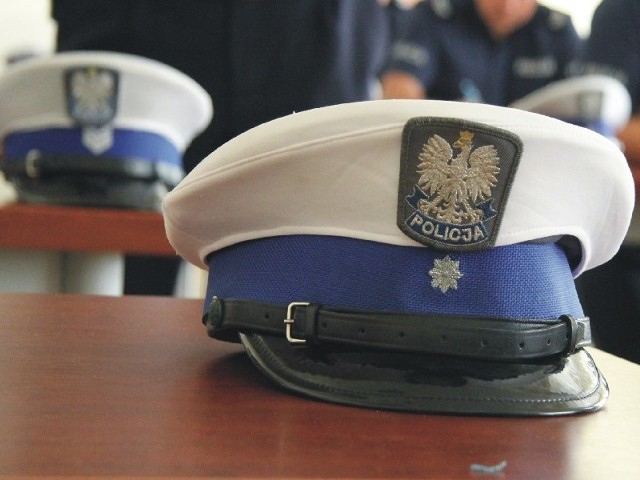 Jarosławscy policjanci zatrzymali osobę podejrzaną o dwukrotne włamanie do tego samego budynku.