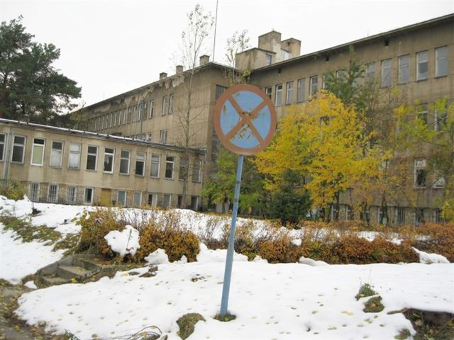 Radny powiatowy chce wyburzenia starego szpitala w Starachowicach i budowy nowego obiektu w tym miejscu