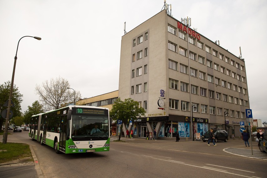 Mural Zenona Martyniuka ma powstać na budynku koło Madro