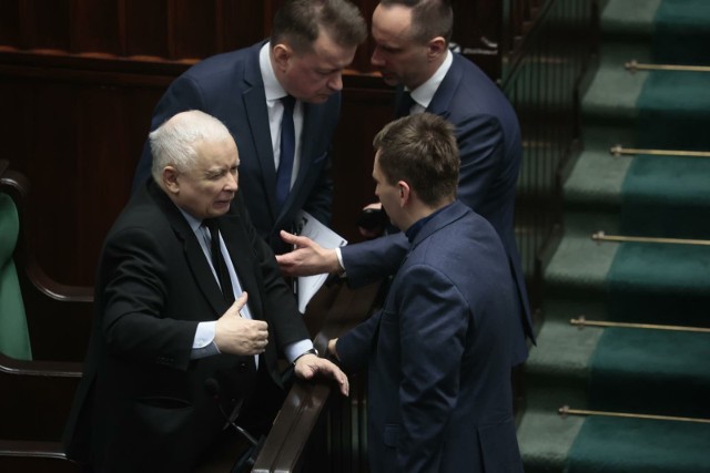 Jarosław Kaczyński podczas środowego posiedzenia klubu PiS zarysował kalendarz działań oraz priorytetów na najbliższy czas, jeśli chodzi o kampanię do PE