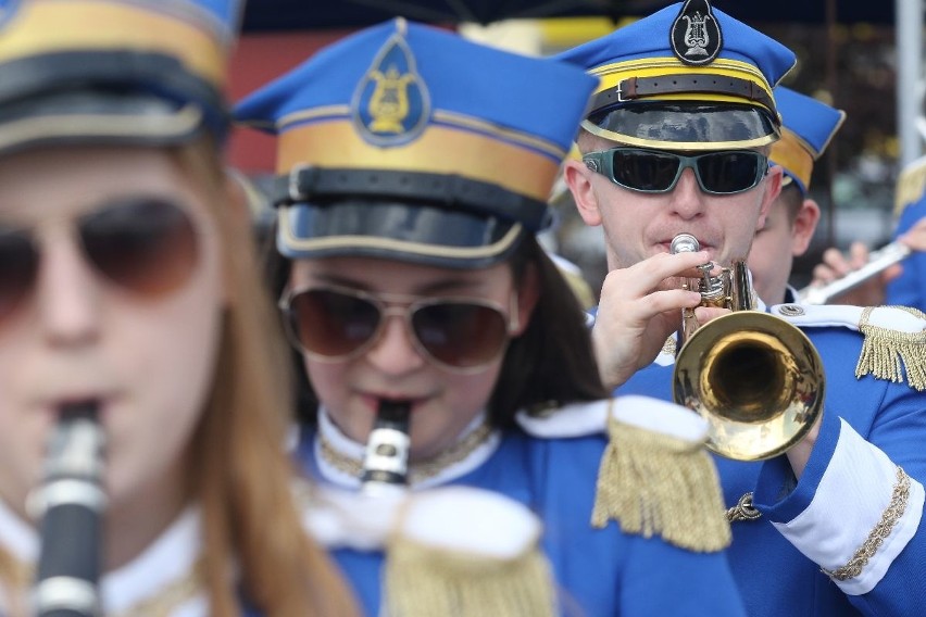 Wielkie show orkiestr dętych na daleszyckim Rynku