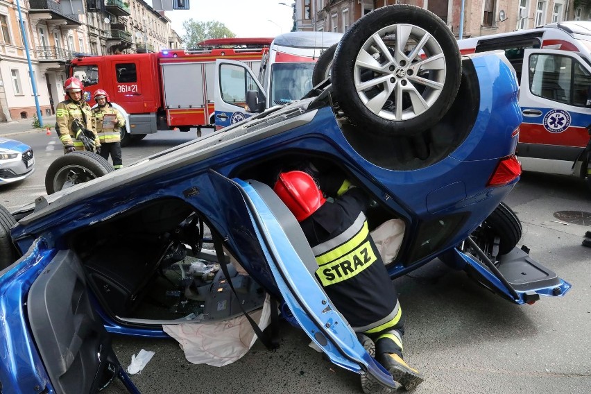 01.06.2021 legnica trzy osoby ranne wypadek ulica piastowska...