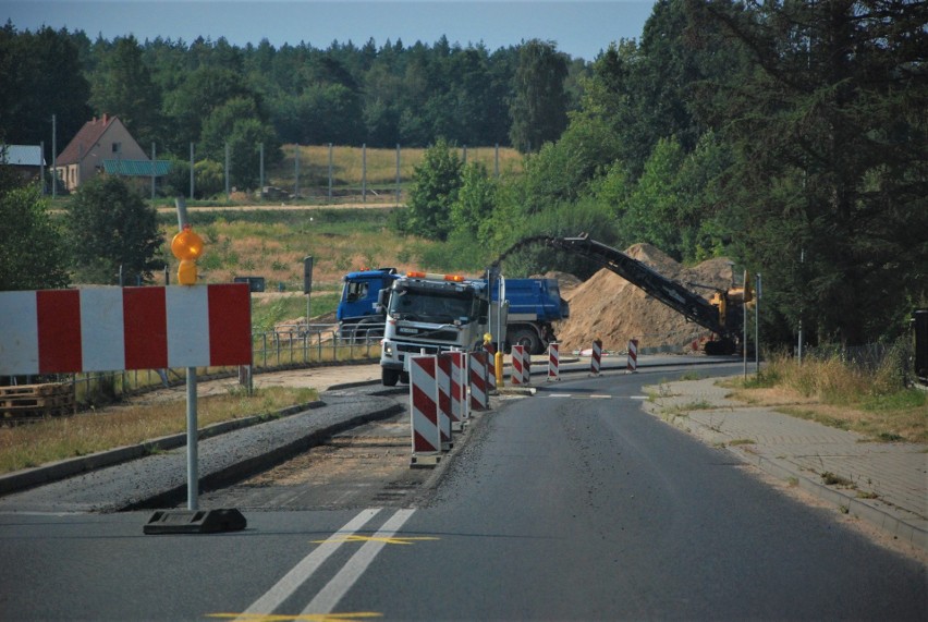 Utrudnienia wynikają z budowy węzła Gorzebądz na drodze S6