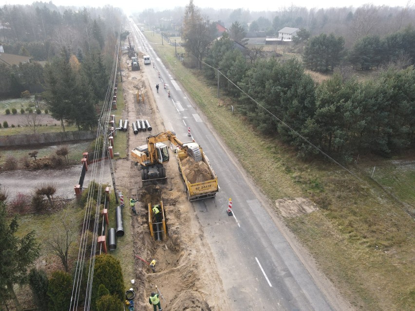 Trwa generalny remont drogi Stanisławice – Pławno w gminie...