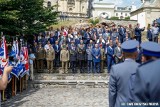 Policjanci ze Świętokrzyskiego świętowali na Świętym Krzyżu. Były awanse i odznaczenia [ZDJĘCIA]