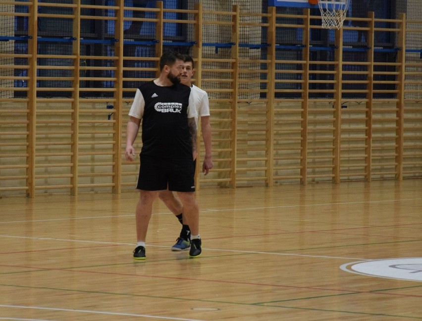 [ZDJĘCIA] Piłka nożna. Ruszył turniej Begi Futsal Cup. Za nami pierwszy dzień zmagań!