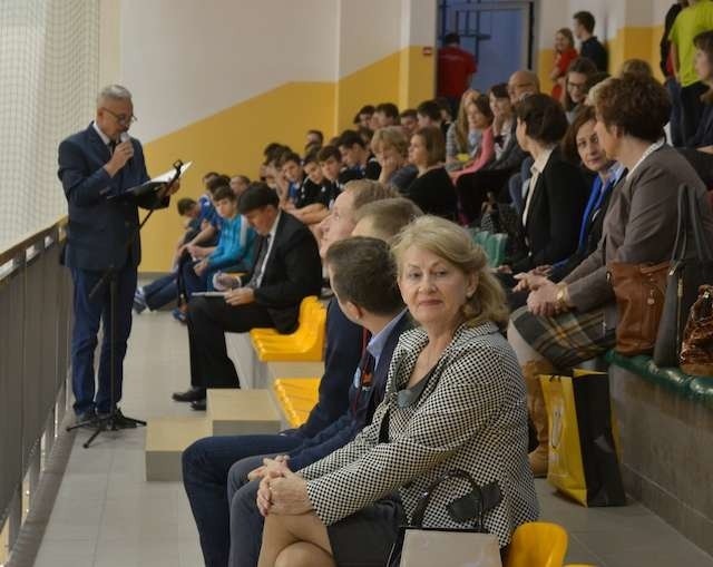 Na otwarciu hali byli obecni przedstawiciele władz samorządowych, działających ośrodków i klubów sportowych Fot. Małgorzata Chojnicka